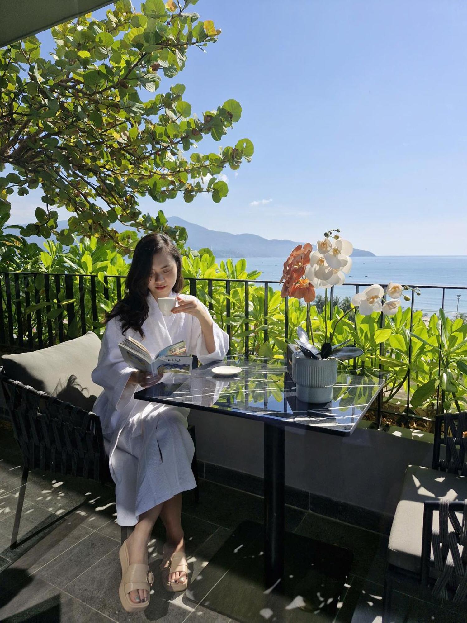 Jbay Beachfront Boutique Hotel Дананг Екстер'єр фото