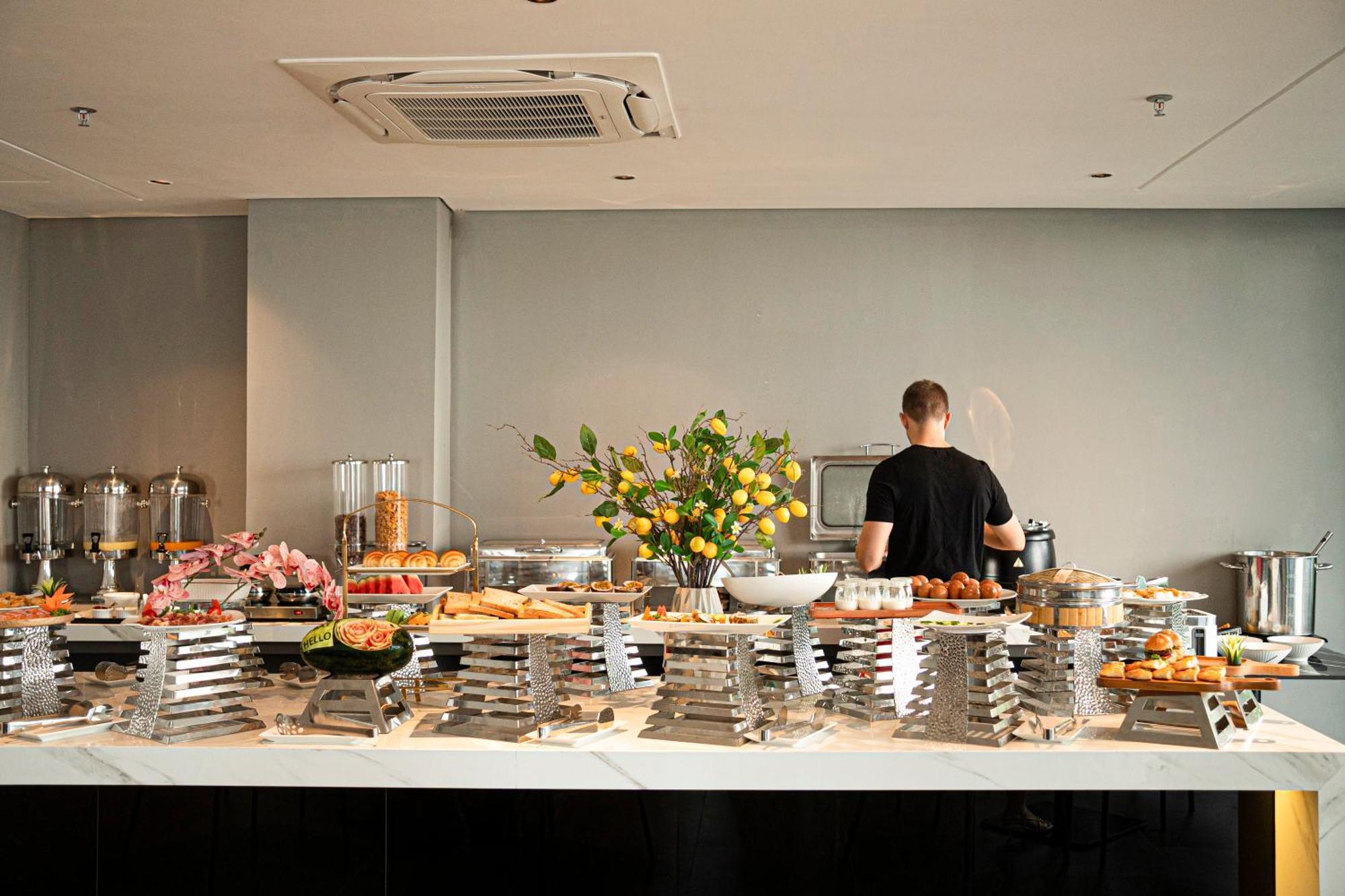 Jbay Beachfront Boutique Hotel Дананг Екстер'єр фото