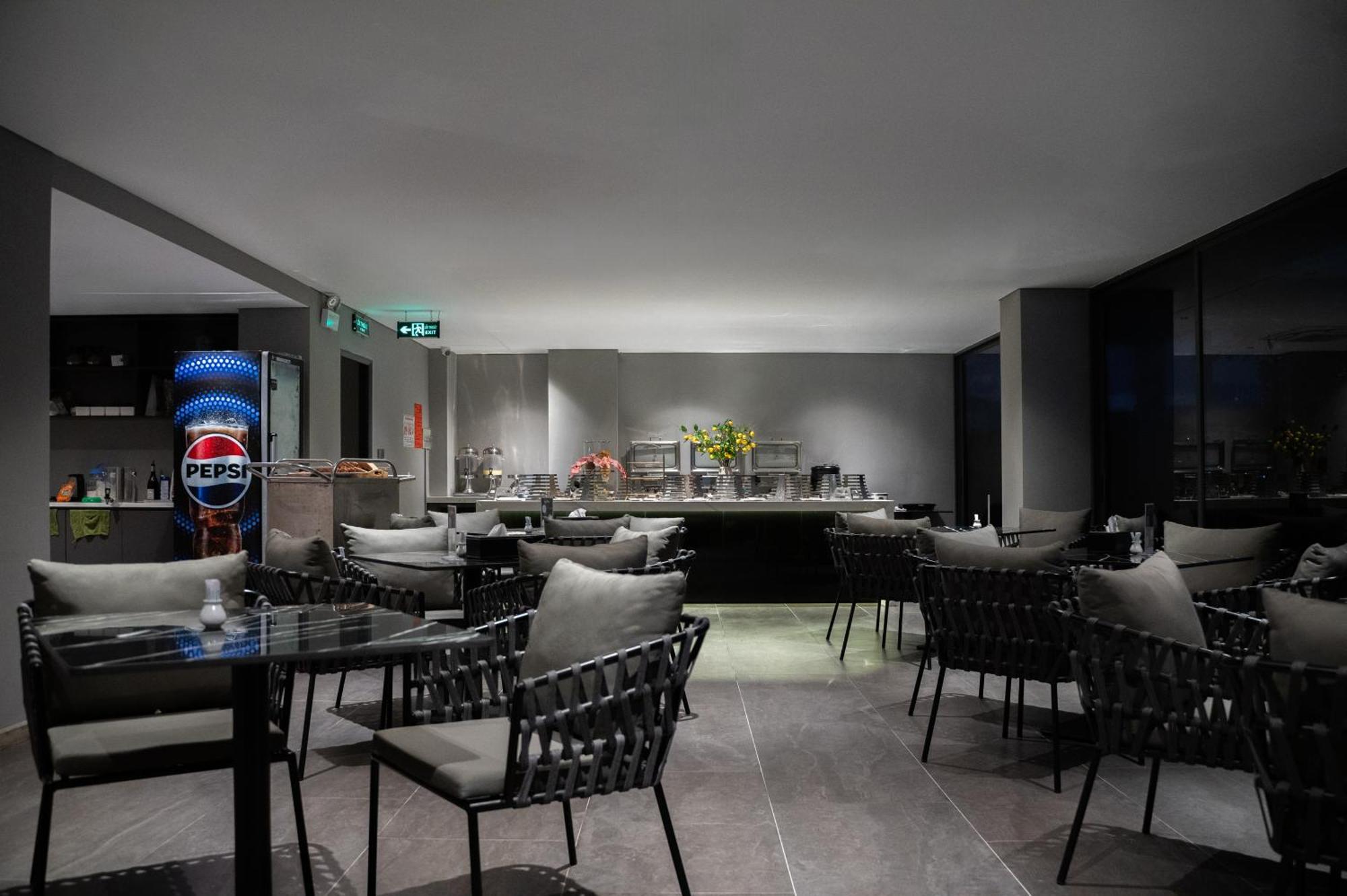 Jbay Beachfront Boutique Hotel Дананг Екстер'єр фото
